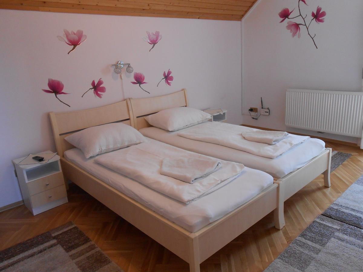 Gasthof Aranyeso Vendeghaz Csorbai Budapest